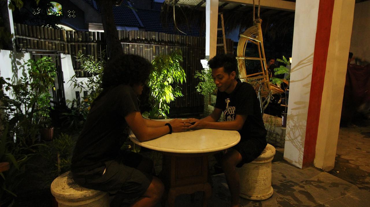 A Pousada Hati Hati Jogjacarta Exterior foto